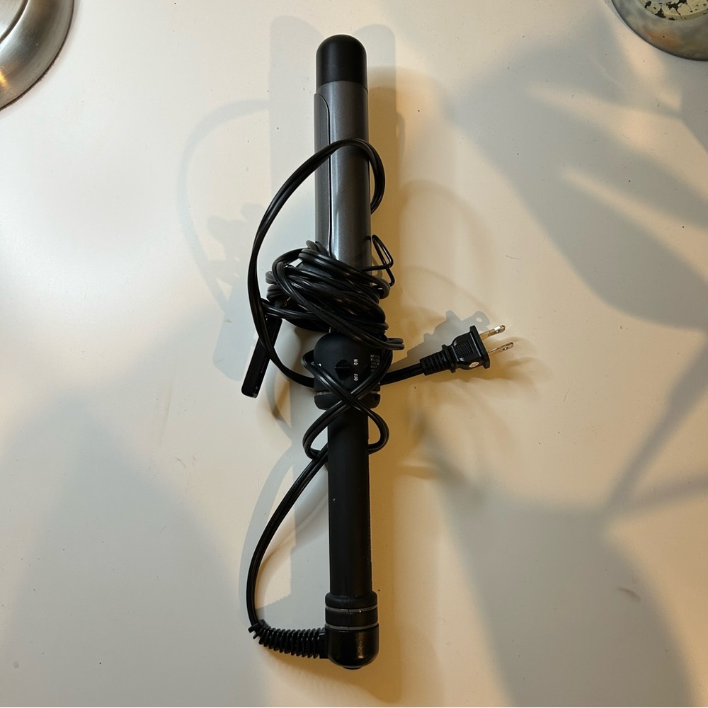 Black and Silver Curling Iron hot tools 1.25”